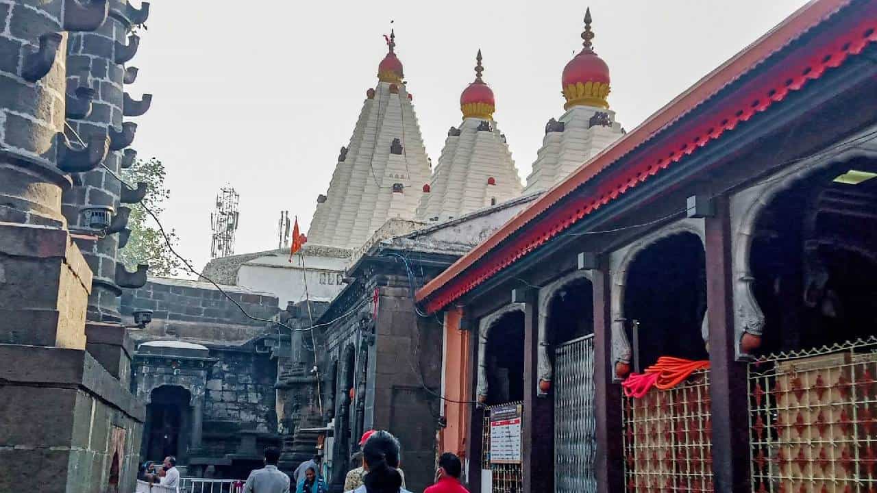 Kolhapur Ambabai Temple | करवीर निवासिनी अंबाबाई मंदिराच्या विकासाला गती मिळणार
