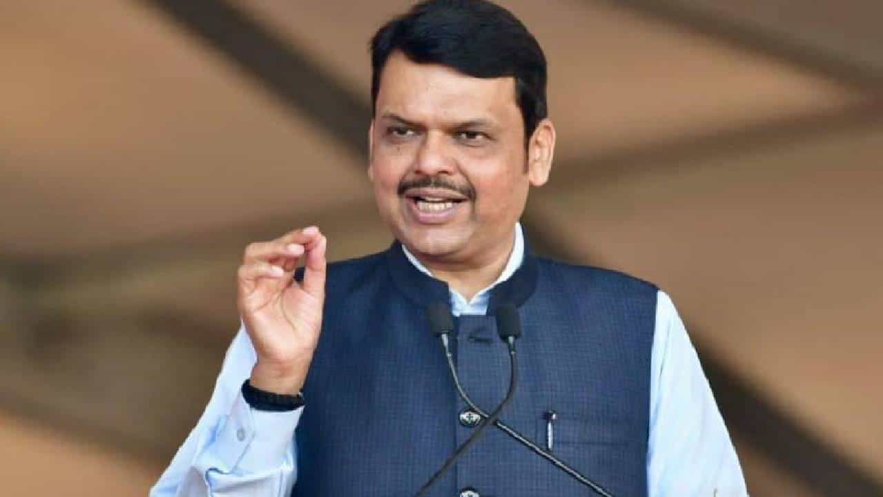 Devendra Fadnavis UNCUT | बारामतीच्या सांगता सभेत मुख्यमंत्री फडणवीसांकडून अजित पवारांच्या कार्याचा गौरव, म्हणाले दादांच्या जाण्याने...