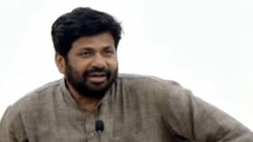 शब्दाचा पक्का माणूस' विलिनीकरणाच्या चर्चेतच बच्चू कडूंचं मोठं विधान.