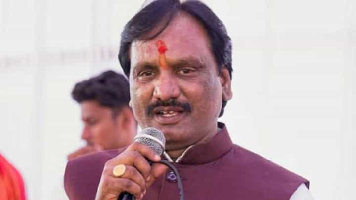Ambadas Danve Exclusive | विधानपरिषदेची उमेदवारी मिळताच दानवेंचं मोठं विधान, म्हणाले मी त्यावर... Ambadas Danve Exclusive | विधानपरिषदेची उमेदवारी मिळताच दानवेंचं मोठं विधान, म्हणाले मी त्यावर...