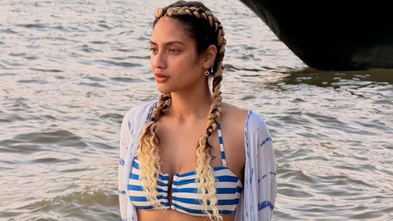  नुसरत जहा हीने तिच्या इंस्टाग्रामवर पाच फोटो शेअर केले आहेत आणि कॅप्शनमध्ये लिहीले आहे की 'टॅन, सँडी टोयज्, बिच ब्रेड्स, वाईब्स'. नुसरत जहा हीचे फोटो सोशल मीडियावर चर्चेत आहेत. या ग्लॅमरस फोटोंना चाहत्यांनी लाईक्सचा वर्षाव केला आहे.