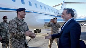 पाकिस्तानात हाहाकार! युएईची धमकी, थेट या देशातून त्या देशात भिकेचा..