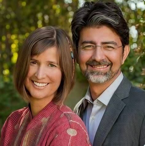 इराण सध्या युद्धाच्या खाईत लोटला गेलेला आहे. या देशावर अमेरिका आणि इस्रायल या दोन्ही मोठ्या देशांकडून हल्ले केले जात आहेत. आतापर्यंत या युद्धात इराणमध्ये हजारो लोकांचा मृत्यू झाला आहे. दरम्यान, सध्याजरी इराणची युद्धामुळेच चर्चा होत असली तरी हा देश अन्य बाबींमुळेही ओळखला जातो. 