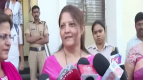 पोलीस चौकशीत काय काय घडलं? प्रतिभा चाकणकर आणि वकिलाने काय दिली माहिती?.