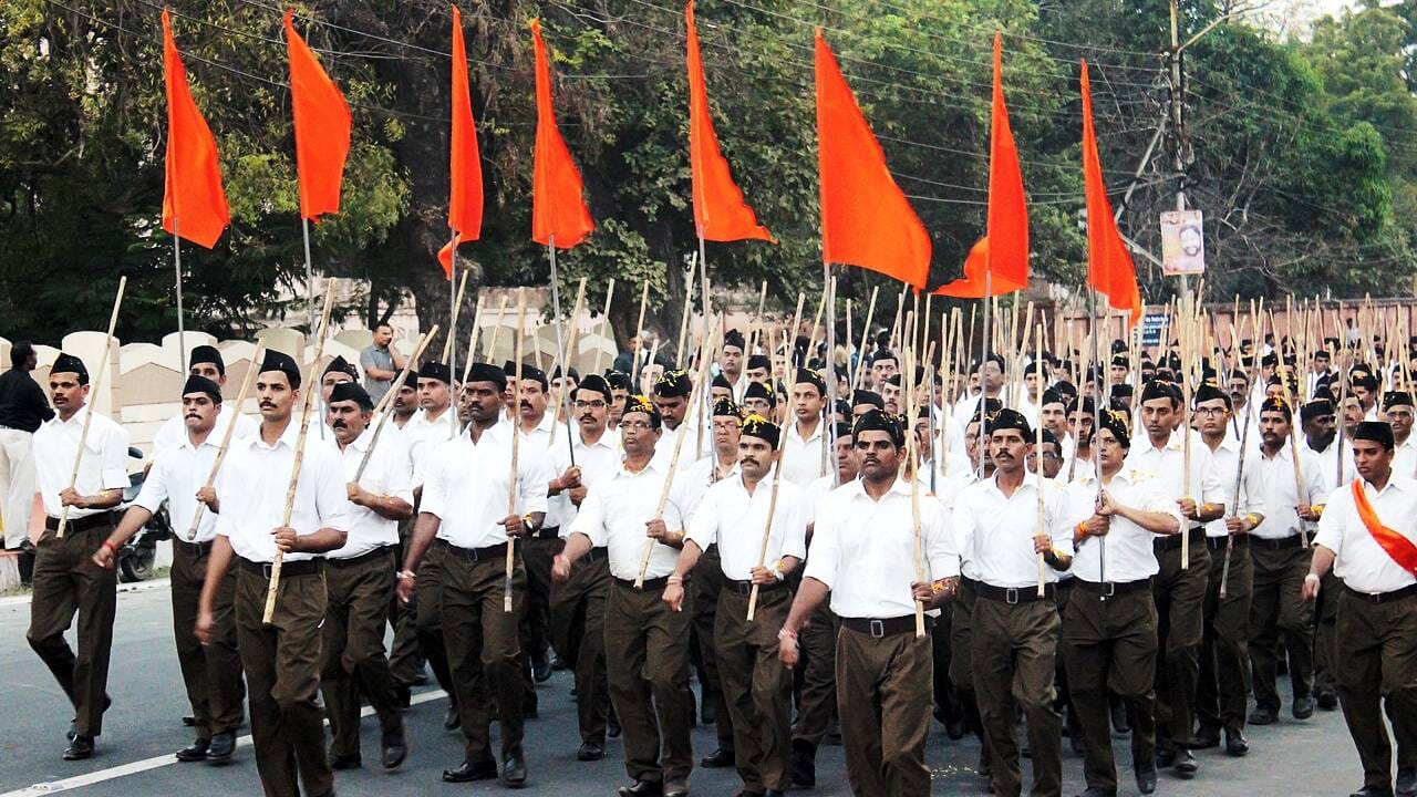 संघाच्या प्रमुख पदी महिला बसू शकते का? काँग्रेसच्या या बड्या नेत्याने नाडीच आवळली, पंतप्रधानांचे नाव घेत…