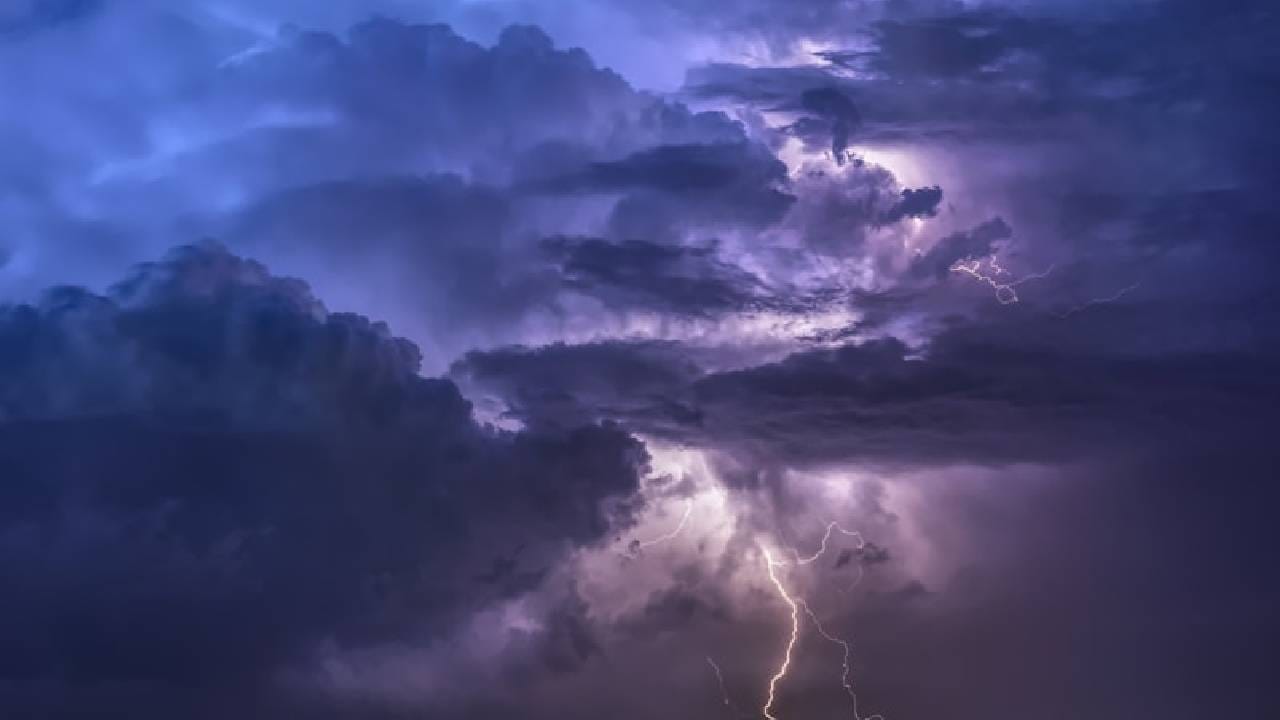 राज्यावर संकट कायम! आज तो कोसळणारच, तब्बल इतक्या जिल्ह्यात अलर्ट जारी..