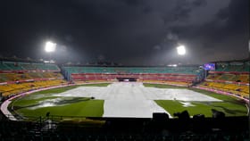 राजस्थान विरूद्धच्या टॉसला विलंब, सलग दुसरा सामना पावसामुळे रद्द होणार.