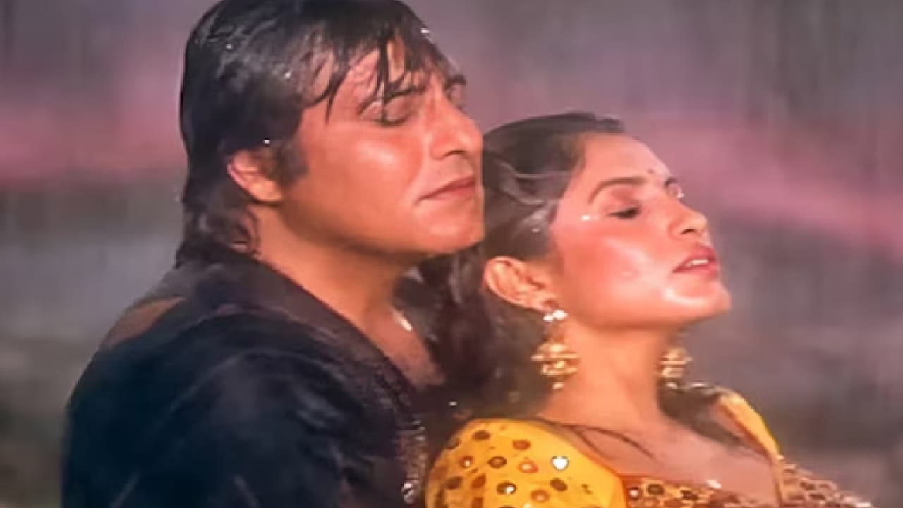 राम्या कृष्णनची खास गोष्ट म्हणजे तिने तीन पिढ्यांतील अभिनेत्यांसोबत काम केले आहे. यात अक्किनेनी नागेश्वर राव यांच्यापासून ते अक्किनेनी अखिल पर्यंतचा समावेश होतो. बॉलिवूडमध्येही तिने आपली छाप सोडली आहे. 