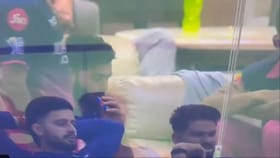 लाईव्ह मॅचमधील कृतीमुळे रियान पराग अडचणीत, RR च्या कॅप्टनवर कारवाई ?.