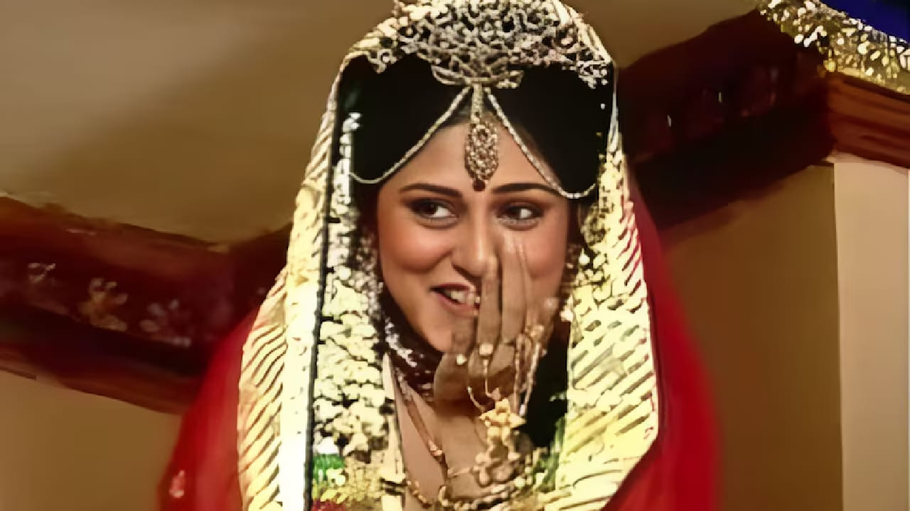 या तिघांमधून अखेर बंगाली अभिनेत्री रूपा गांगुली यांची निवड करण्यात आली. त्यांनी आपल्या प्रभावी अभिनयाने ‘द्रौपदी’ या भूमिकेला एक वेगळी उंची दिली. त्यांच्या अभिनयामुळे हे पात्र टीव्ही इतिहासातील सर्वात आयकॉनिक भूमिकांपैकी एक बनले.