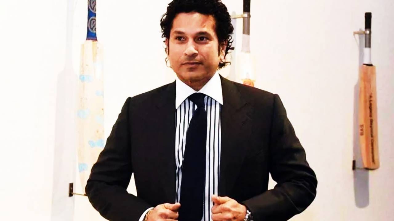 ही कंपनी शेअर बाजाराक 28 डिसेंबर 2023 रोजी सूचीबद्ध झाली होती. तेव्हा सचिनकडे या कंपनीचे 4,38,210 इतके शेअर होते. त्याच्या गुंतवणुकीचे मूल्य आता 31.55 कोटींच्या घरात असल्याचे म्हटले जात आहे. तर गेल्या काही दिवसातील तेजीमुळे हे मूल्य 72 कोटी रुपयांच्या घरात पोहचले. 