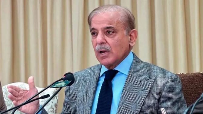 युद्धविराम घडवून आणणाऱ्या पाकिस्तानला तब्बल 200 अब्ज रुपयांचा फटका