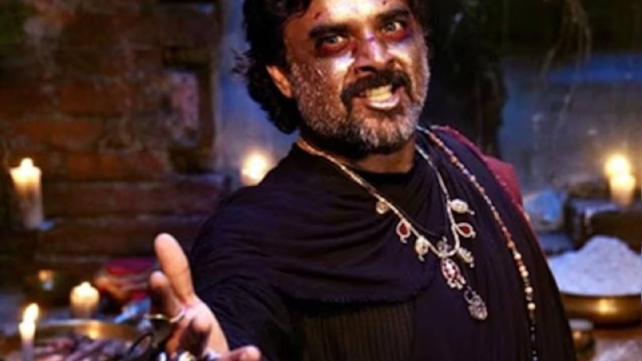 चित्रपटाच्या कथेविषयी बोलायचे झाले तर, तुम्ही लहानपणापासून घरी आई-वडील किंवा आजी-आजोबांकडून ऐकले असेल की, घराबाहेर जाताना कोणत्याही अनोळखी व्यक्तीच्या हातचे काहीही खाऊ नका. हे का सांगितले जाते, हे तुम्ही चित्रपट ‘शैतान’ पाहिल्यानंतर पूर्णपणे समजून घ्याल. या चित्रपटाची कहाणी वशीकरण आणि तांत्रिक क्रियांभोवती फिरते. हा चित्रपट ‘वश’ या मूळ तमिळ चित्रपटाची हिंदी रिमेक आहे.