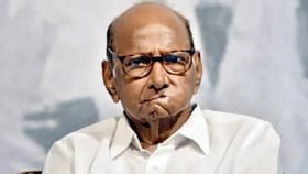 शरद पवारांनी आज संध्याकाळी बोलवली पवार कुटुंबाची तातडीची बैठक.