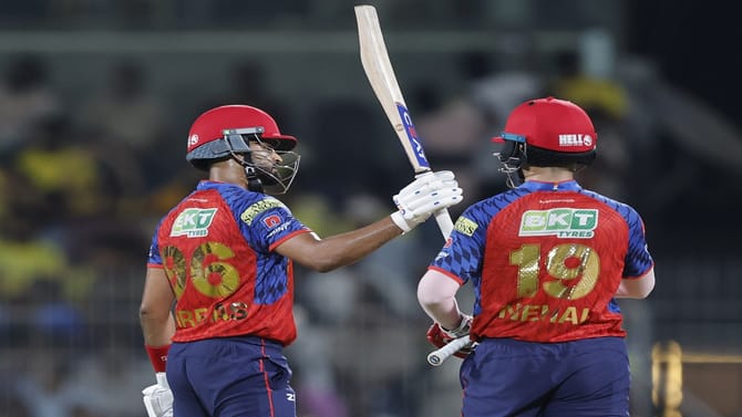 पंजाबचा सलग दुसरा विजय, चेन्नईचा घरच्या मैदानात 5 विकेट्सने धुव्वा