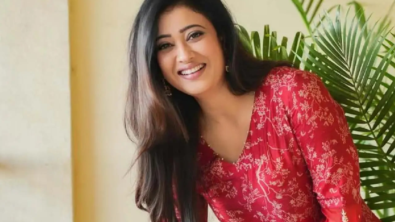 त्यांनी स्पष्टपणे सांगितले की, 'तू मला फ्लॅट दे, मी तुला घटस्फोट देतो.' इतकेच नाही तर त्यांनी मालमत्तेसाठी मुलीचा त्याग करण्याची तयारी दर्शवली होती असेही समोर आले.