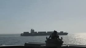 होर्मुज हाहाकाराला सुरूवात, जगाची उडाली झोप, थेट जहाजावर गोळीबार करत...