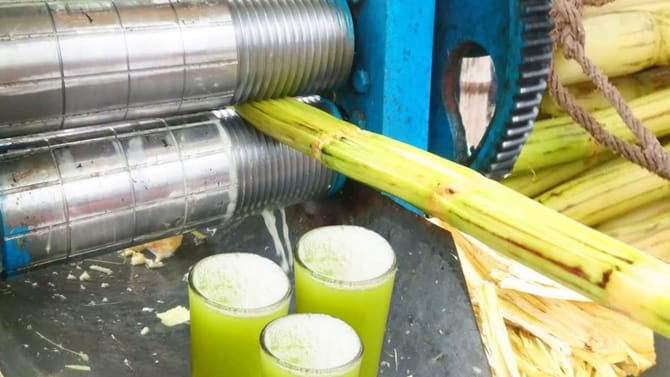 सावधान! ऊसाचा रस पित आहात? डॉक्टरांचा थेट मोठा इशारा, आरोग्यावर अत्यंत