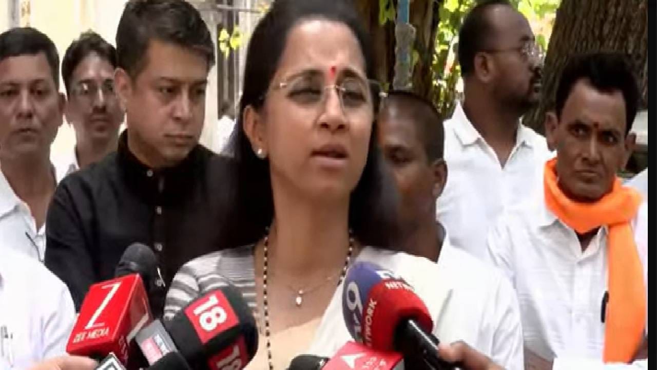 Supriya Sule : पार्थ पवारांच्या राजकीय परिपक्वतेबद्दल विचारताच सुप्रिया सुळे बोलल्या की, हा प्रश्न तुम्ही…VIDEO