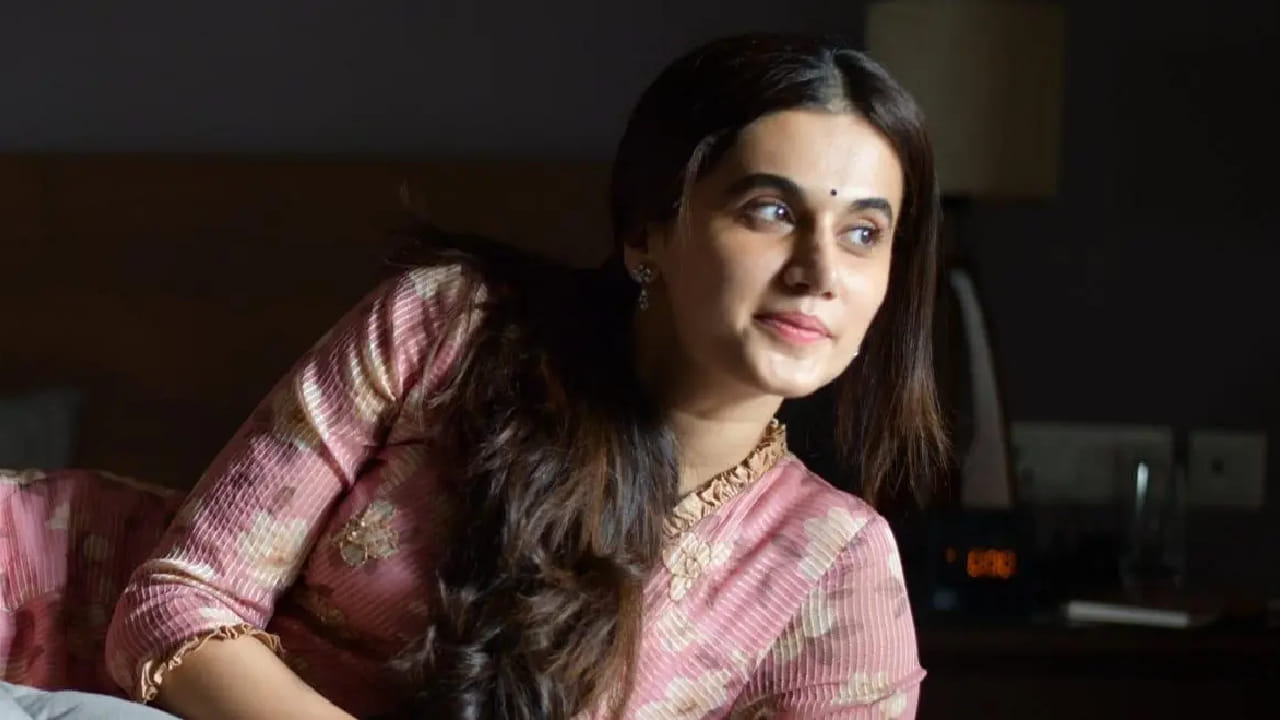 Thappad हा चित्रपट एका आनंदी विवाहित महिलेची कथा सांगतो. पण एका पार्टीदरम्यान तिचा नवरा तिला सगळ्यांसमोर थप्पड मारतो आणि तिचं आयुष्य बदलून जातं. या चित्रपटाला IMDb रेटिंग देखील खूप जबरदस्त आहे.