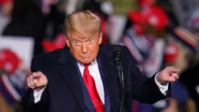 भारताच्या जहाजावरील हल्ल्याबाबत प्रश्न विचारताच डोनाल्ड ट्रम्प संतापले.