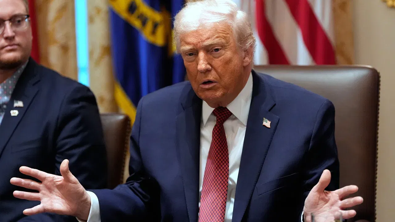 इराणच्या नादाला लागून अमेरिकेचं भयंकर नुकसान! ड्रोनसह लढाऊ विमानांवर हल्ले, इराणच्या दाव्याने ट्रम्प हैराण