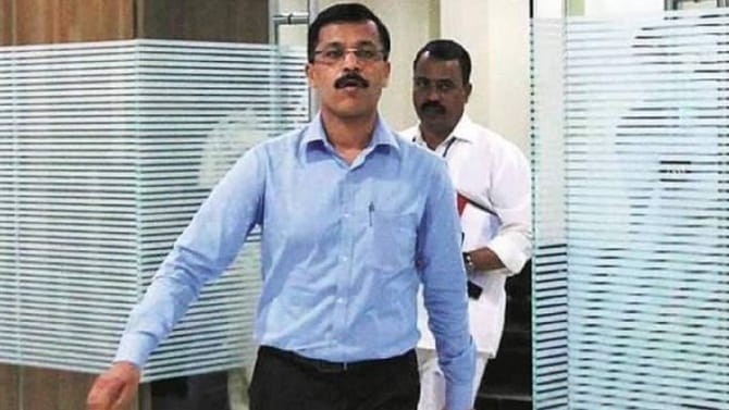 Tukaram Munde: 21 वर्षांच्या कारकि‍र्दीतील 25 वी बदली