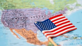 GK : अमेरिकेला कोणत्या देशांनी वेढलेले आहे? भारतापासून किती दूर?.