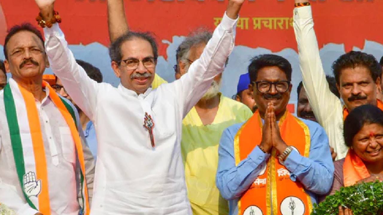 Arvind Sawant : अरविंद सावंत मुंबईत येताच..ऑपरेशन टायगरच्या पार्श्वभूमीवर मातोश्रीने उचललं महत्वाचं पाऊल