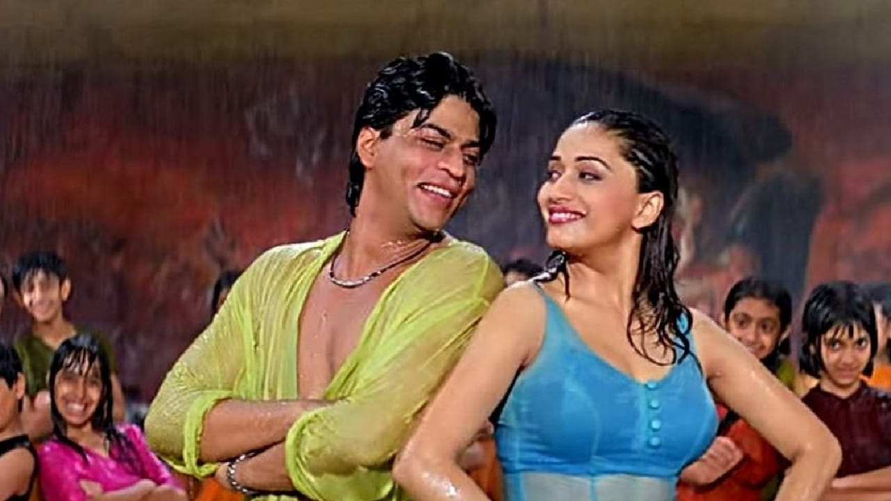 ही गोष्ट आहे दिल तो पागल है या सुपरहिट चित्रपटातील. या चित्रपटाच्या वेळी एक वेगळीच घटना घडली. उत्तम सिंह जवळपास सात महिने यश चोप्रांच्या घरी संगीत बैठकीसाठी जात होते. प्रत्येक वेळी ते एकच धून वाजवायचे. तारा रा रा रा ररारा… ही धून ऐकून यश चोप्रा आदित्य चोप्रा आणि पामेला चोप्रा अक्षरशः कंटाळले होते. त्यांना ही चाल काही खास वाटत नव्हती आणि ती वारंवार नाकारली जात होती.