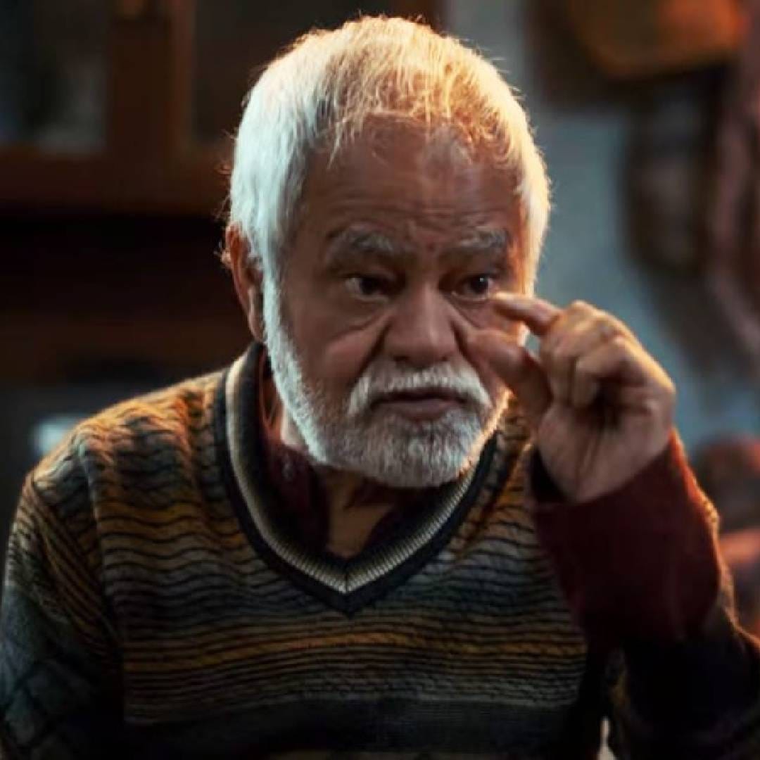 भारतीय सिनेसृष्टीत जेव्हा कधी मर्डर मिस्ट्रीबद्दल बोललं जातं, तेव्हा अजय देवगणच्या 'दृश्यम' या चित्रपटाचा उल्लेख आवर्जून केला जातो. परंतु आता ओटीटीवर एक असा चित्रपट प्रेक्षकांच्या भेटीला आला आहे, ज्याने सस्पेन्सचे सर्व रेकॉर्ड मोडले आहेत. या चित्रपटाने हे सिद्ध केलं आहे की कोणताही गाजावाजा न करता, मोठ्या बजेटशिवाय एखादा मास्टरपीस बनवला जाऊ शकतो.