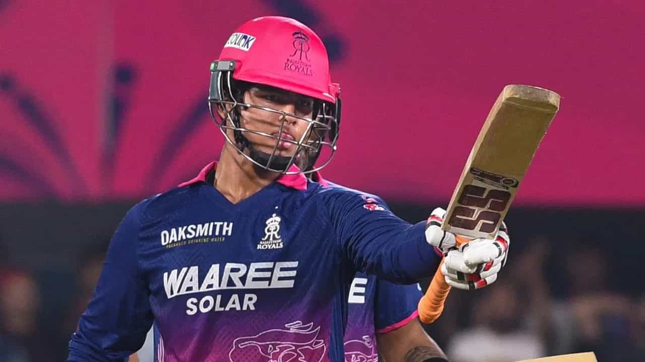 RR vs SRH : वैभव सूर्यवंशीचा वर्ल्ड रेकॉर्ड, 15 वर्षीय फलंदाजाची ऐतिहासिक कामगिरी