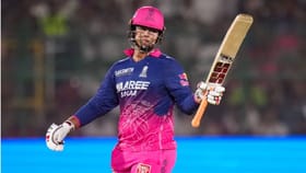 वैभवच्या बॅटमध्ये AI चिप? पाकिस्तानच्या क्रिकेटतज्ज्ञाची अजब मागणी.