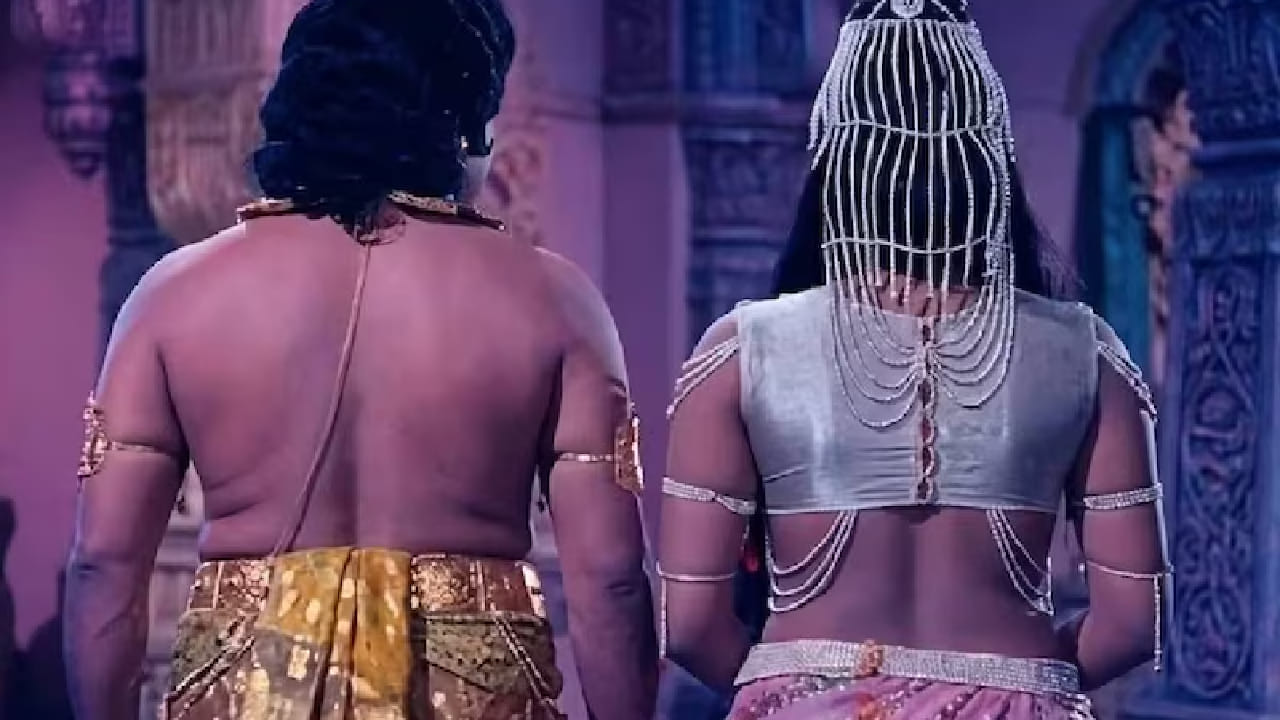 मात्र त्यांच्या एका चित्रपटामुळे त्या काळात मोठी चर्चा रंगली होती आणि प्रेक्षक अक्षरशः थक्क झाले होते. एनटीआर यांनी वयाच्या तब्बल 69व्या वर्षी एक असे प्रमुख पात्र साकारले होते, ज्याने सर्वांनाच आश्चर्यचकित केले. पडद्यावर त्यांनी केवळ 21 वर्षांच्या अभिनेत्रीबरोबर रोमँटिक भूमिका साकारली होती. 