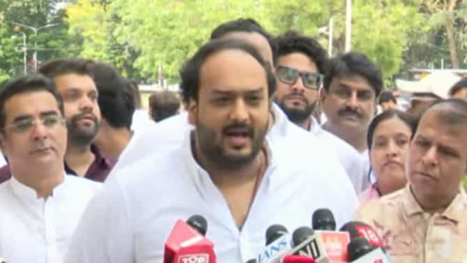 विधान परिषदेसाठी उमेदवारी मिळताच झिशान सिद्धीकी यांची पहिली मोठी प्रतिक्रिया, थेट म्हटले, मी..