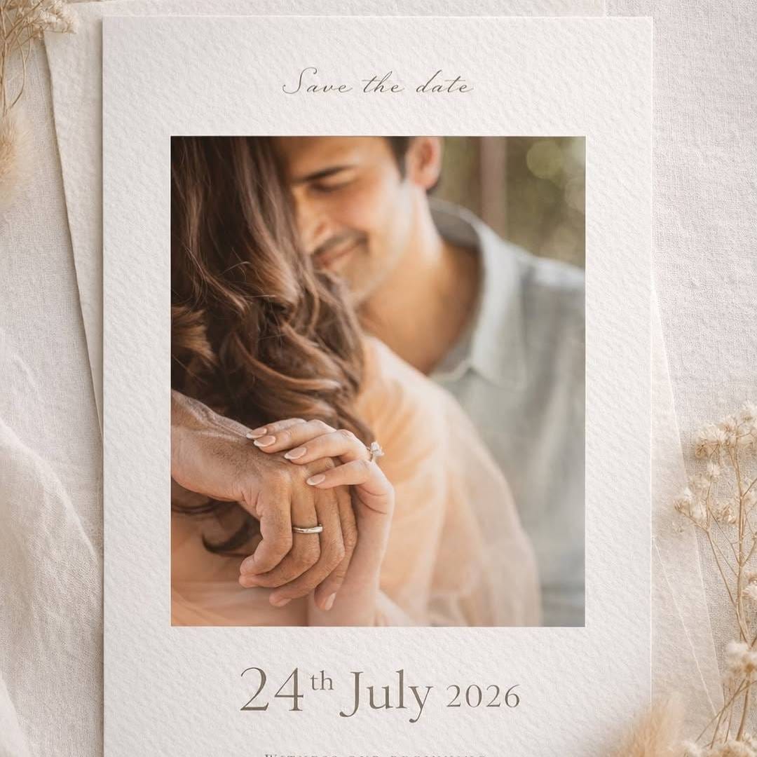 भूषणने पोस्ट केलेल्या फोटोमध्ये दोघांच्या हातात अंगठी दिसत असल्याने त्याने गुपचूप साखरपुडा उरकला की काय, असा प्रश्न चाहत्यांना पडला. त्यानंतर सर्वांनी त्याच्यावर शुभेच्छांचा वर्षाव करण्यास सुरुवात केली. या फोटोमागचं सत्य अखेर त्याने चाहत्यांना सांगितलं आहे. 
