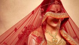 नवरीच्या नाकावर कुंकू सांडणं शुभ असतं की मोठ्या संकटाची चाहूल!.