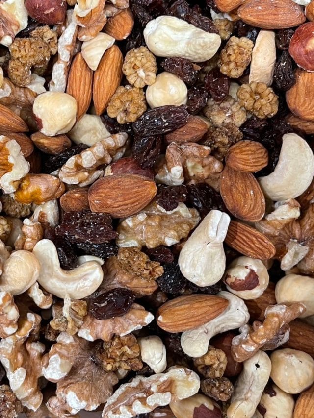 कोणत्या ड्रायफ्रुटने शरीराला मिळते ऊर्जा ?