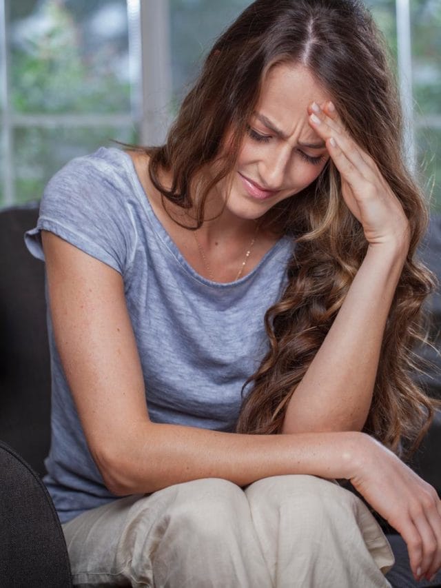 डोकेदुखी होत असेल तर काय उपाय करावेत ?