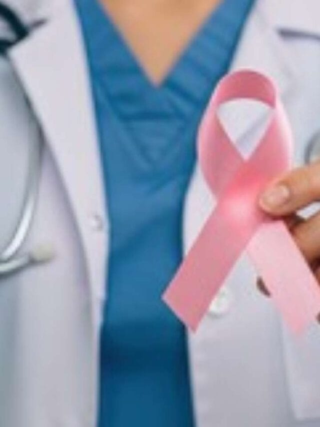 कर्करोगाच्या सुरुवातीला दिसतात ही 5 लक्षणे, वेळीच व्हा सावध