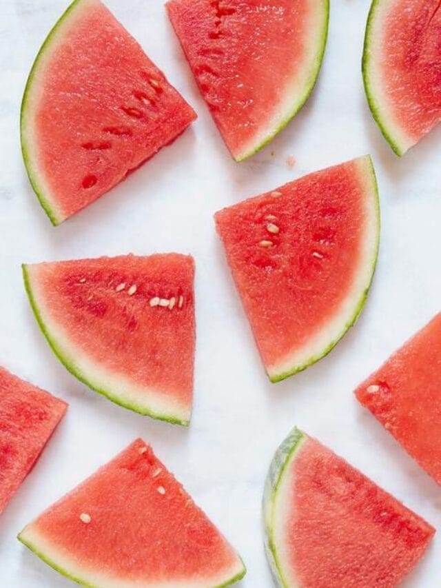 डोळ्यांपासून ते त्वचेपर्यंत, कलिंगड खाण्याचे असंख्य फायदे, जाणून घ्या