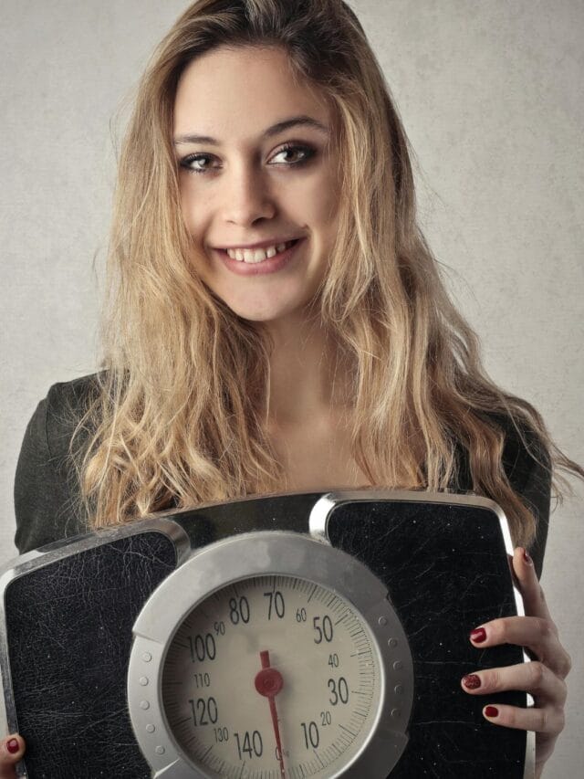 वजन कमी करण्याचे 8 सोपे उपाय कोणते ते वाचा..