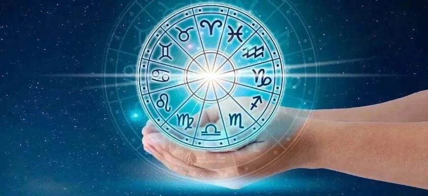 23 एप्रिलचा दिवस काही खास राशींसाठी खूप लकी ठरणार आहे. या राशीच्या लोकांना मोठा धनलाभ होऊ शकतो. तसेच काही राशींना नवी नोकरीही मिळू शकतो. त्यामुळे या दिवशी नेमकं काय होणार ते जाणून घेऊ या... 