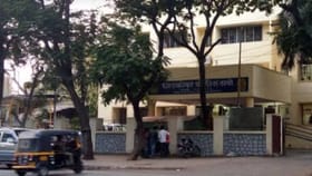 घाटकोपरमध्ये चिमुकल्यावर अत्याचार,आरोपी सोडून घरच्यांना अटक.