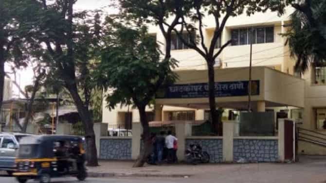 घाटकोपरमध्ये चिमुकल्यांवर अत्याचार,आरोपी सोडून घरच्यांना अटक, भाजप नेते पोलीस ठाण्यात, तब्बल 12 तास…