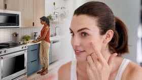 किचनधील ही छोटीशी वस्तू म्हणजे चक्क वरदान, चेहरा होईल तजेलदार.