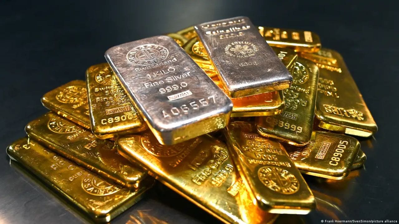 सोन्याच्या किंमतीत मोठा उलटफेर? सोन्यावर डॉलर का वरचढ ठरला?,गुंतवणूकदारांनो हे गणित समजून घ्या