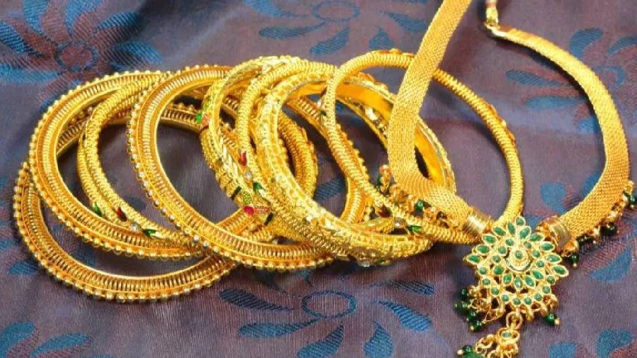 Gold Rate : बापरे! सोनं 57755 रुपयांनी वाढलं, 10 ग्रॅमचा भाव आता थेट…किती रुपये मोजावे लागणार?