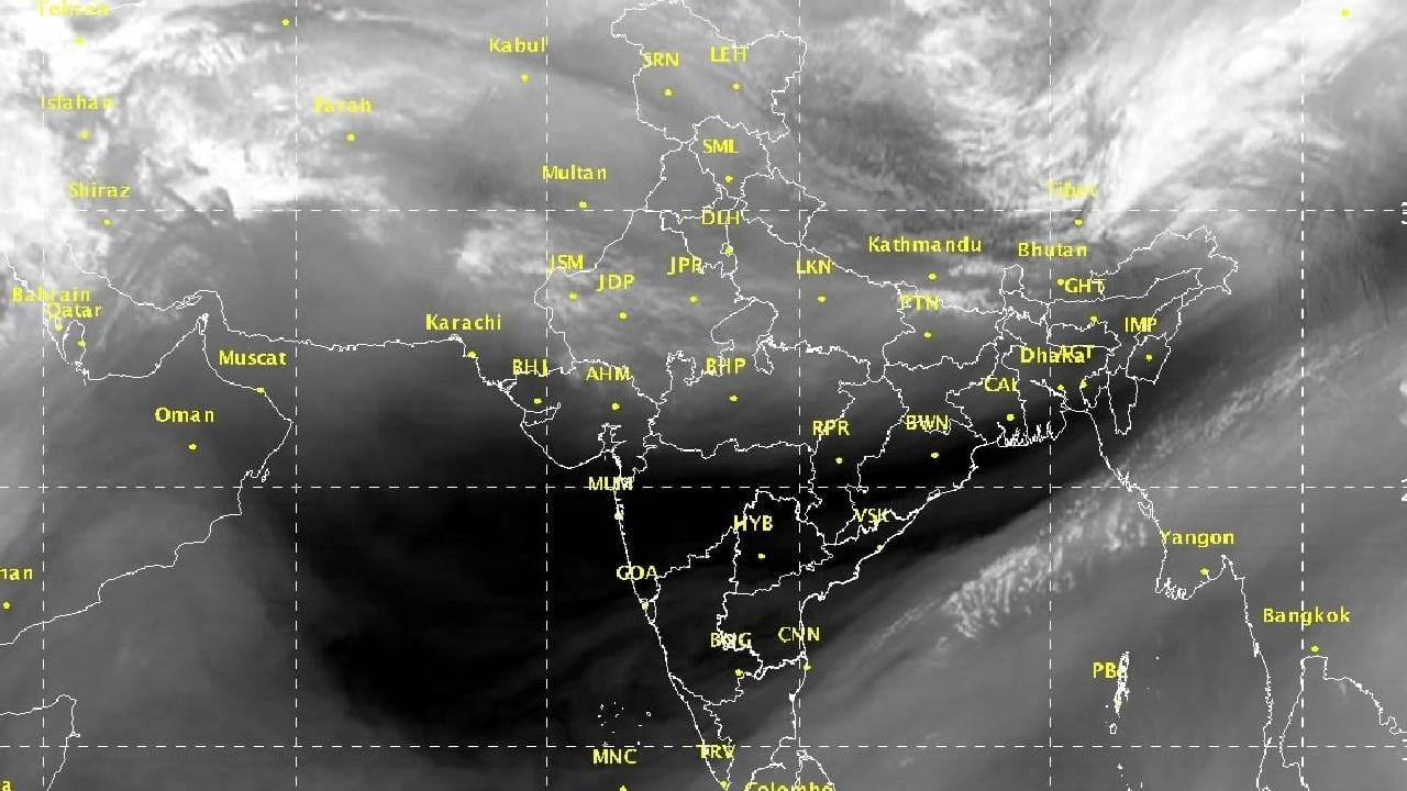 घराबाहेर पडणे टाळा, प्रशासनाचा मोठा इशारा, मोठे संकट, तब्बल इतक्या जिल्ह्यांमध्ये..