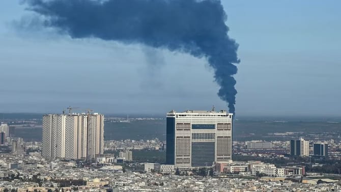 ॲमेझॉनचं थेट मुख्यालय उडवलं, इराणच्या सर्वात मोठ्या हल्ल्याने खळबळ